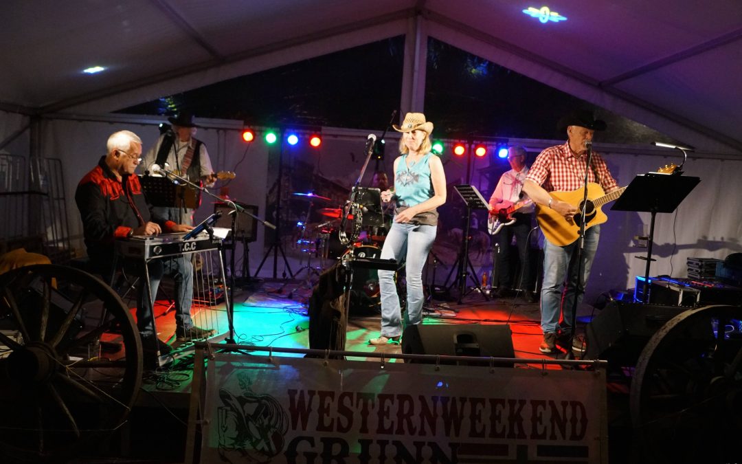01-07 Western Weekend Grunn met Daddy Redneck & TCC (The Country Club Band)in Wagenborgen
