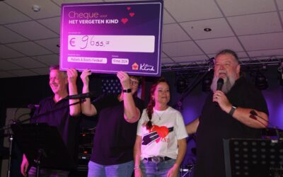 19-05 Rebel en Boots Benefiet Festival TBV het vergeten kind met div Artiesten in Linschoten